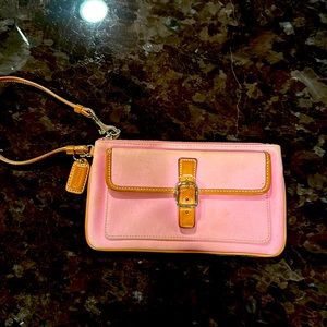 Used Coach wristlet